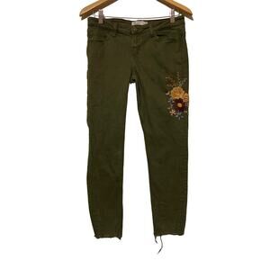 Zara Basic Denim Z1975 Size 8 Green Straight Jeans Floral Embroidery Raw Hem